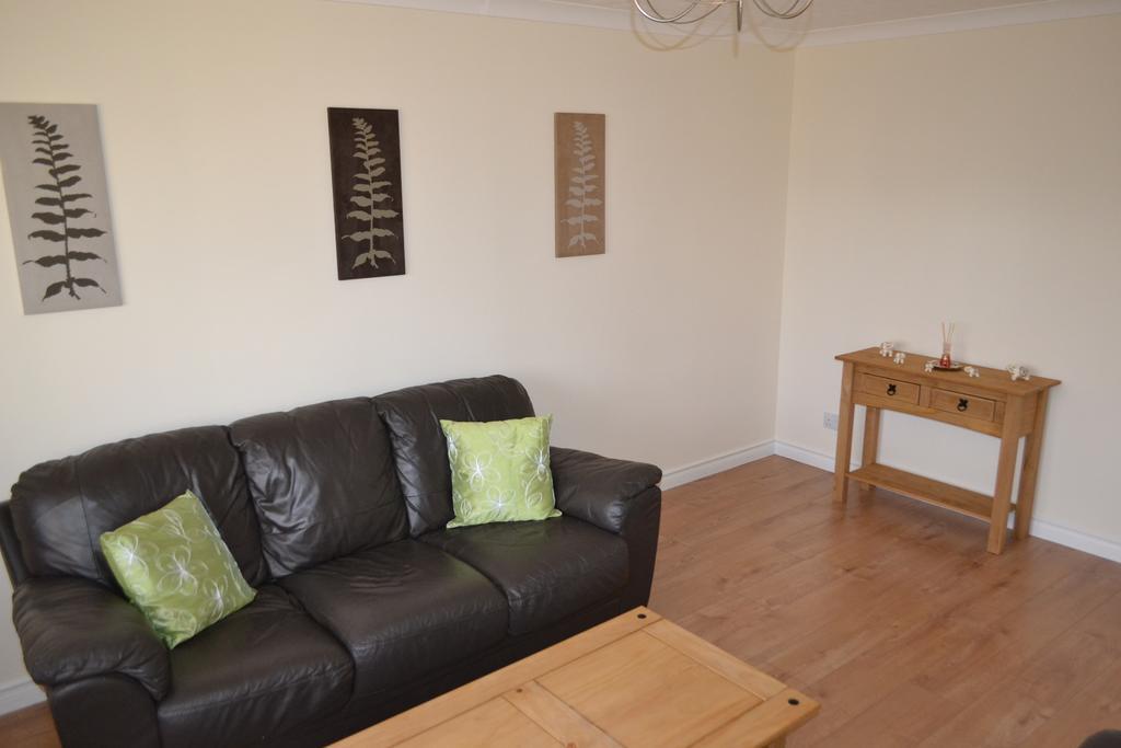 Wick Apartment Екстериор снимка
